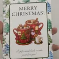 Festliches Weihnachts-Spiralnotizbuch mit einer gemütlichen Kakao-Illustration auf dem Cover - Rote Doppelbecher
