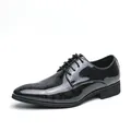Classic men's black patent leather dress shoes with floral damask pattern - 38 / Pointed Toe Lace-up Style (1820) / Black