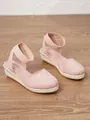 Vista lateral de sandalias de cuña en ante rosa con correas elásticas - 34 / Rosa