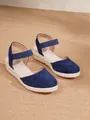 Sandalias de cuña tipo alpargata azul marino con puntera cerrada y una suela de esparto - Azul
