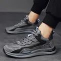 Sneakers casual da uomo in pelle grigia con suola spessa e design antiscivolo alla moda - 39 / Grigio scuro