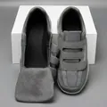 Grey wide-fit orthopedic sneakers for seniors with swollen feet, adjustable Velcro strap - 38 / Gray