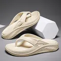 Bequeme Herren-Zehentrenner mit dicker Sohle für Strand und Sommer, rutschfestes Design - 40 / Beige