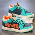 Sneakers alte platform verde acqua e arancioni con toppe in gomma uniche - 40 / Ciano