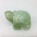 Handgeschnitzte natürliche grüne Jade Schildkröte Figur Symbol für Langlebigkeit - Xiu Jade