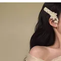 Elegante pinza para el cabello con flores de perlas y borlas de diamantes de imitación - Estilo Floral con Borlas de Perlas Elegante (22#) / Pieza Única / Blanco Roto