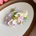 Pequeño pasador de flores artificiales con lazo de encaje blanco y pétalos pastel - Estilo Lazo de Encaje con Bola de Flores de Simulación (29#) / Pieza Única / Multicolor
