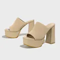 Detail view of beige knitted platform mules with thick high heels and square toe - 35 / Apricot