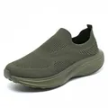 Atmungsaktive Herren Slip-On Wanderschuhe aus Fly-Knit in Armeegrün, weite Passform - 39 / Grün