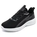 Schwarze, atmungsaktive Fly-Knit Herren-Laufschuhe mit weißer Sohle - 39 / Schwarz Weiß