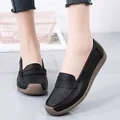Bequeme schwarze Slipper aus echtem Leder mit rutschfester Gummisohle für Damen - 35 / Schwarz
