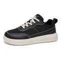 Lässige schwarze Mesh-Sneaker für Herren mit breiter Zehenbox und dicker Sohle - 36 / Schwarz