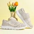 Lichtgewicht beige fly-woven dames vrijetijdsschoenen met verstelbare klittenband - 35 / Beige