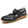 Klassische schwarze Leder-Sandalen für Damen mit rutschfester Gummisohle und Blumenmuster - 43 / Schwarz