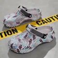 Stylish men's summer printed clogs with floral pattern and adjustable back strap - 40 / Printed Beach Clogs (2366) / Gray