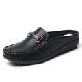 Mules mocassins compensés en cuir noir pour femmes avec boucle dorée élégante - Noir