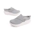 Zuecos de plataforma de malla gris transpirable para mujer zapatos casuales cómodos - 36 / Gris claro