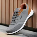 Zapatillas casuales para hombre en gris y marrón con etiqueta 'FASHION' y suela. - 39 / Gris