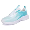 Eleganti sneaker in maglia leggere e traspiranti da donna nella colorazione azzurro e bianco - 35 / Ciano
