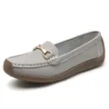 Mocasines cómodos para mujer en color gris con un detalle de hebilla dorada chic - Gris
