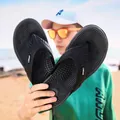 Lightweight men's black beach flip-flops with massage anti-slip textured footbed - 40 / Black