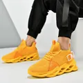 Leuchtend gelbe atmungsaktive Mesh Blade Laufschuhe mit dekorativer Schnalle für Sport - Gelb