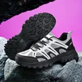 Zapatillas de senderismo de malla transpirable en blanco y negro con suela antideslizante duradera - 36 / Blanco Negro
