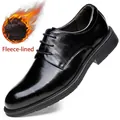 Chaussures de ville classiques en cuir noir pour hommes avec doublure polaire chaude - 38 / Style Doublé Polaire / Noir