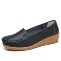 Klassische schwarze Leder-Slipper mit Keilabsatz für Damen im bequemen Geh-Design - 35 / Schwarz