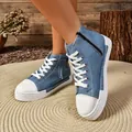 Γυναικεία μπλε τζιν ψηλά sneakers με πλατφόρμα και πλαϊνό φερμουάρ - 36 / Μπλε