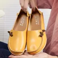 Hochwertige gelbe Slipper aus echtem Leder mit weicher Textur und Zierschleife - 35 / Gelb