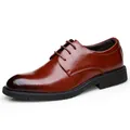 Chaussures de ville classiques en cuir marron pour homme avec bout ciré - 37 / Marron