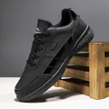 Zapatillas de correr impermeables en negro clásico para hombre con diseño de rayas - 38 / Todo Negro