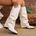 Bottes plissées blanches élégantes avec talons carrés et bout pointu pour femmes - 36 / Blanc Cassé