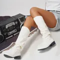 Stylish white slouchy knee-high boots with pointed toe and a comfortable mid-heel - 38 / Leather Texture / White