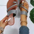 Gray faux leather toe-loop flat sandals for women stylish summer beach footwear 2024 - Gray
