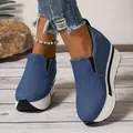 Modische Damen-Slipper aus blauem Denim mit bequemem Plateauabsatz für den Alltag - 35 / Denim-Blau