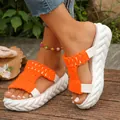 Vue détaillée des brides tressées orange et semelle plateforme blanche de sandales - 35 / Chaussons Rouge Orangé