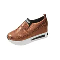 Sneakers con zeppa da donna in stampa serpente bronzo con spessa suola bianca - 35 / Stile Pelle di Serpente / Marrone
