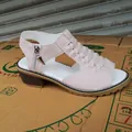 Summer elegant pink faux leather roman sandals with chunky mid heel and side zipper - 35 / Apricot
