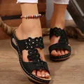 Eleganti sandali neri con zeppa da donna con motivi floreali traforati e open toe - 36 / Nero