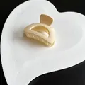 Minimalist cream matte semicircular hair claw clip for elegant women half-up hairstyle - Arc Shape Style / White