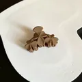 Matte milk coffee brown clover-shaped hair claw clip for elegant half-up hairstyles - Three Flowers / Light Coffee