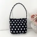 Elegante bolso de hombro de nylon con lunares blancos y negros para un estilo diario versátil - Negro de Lunares