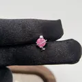 Pendiente de botón elegante planeta rosa Saturno en acero de titanio para mujeres - Amor de Estrella-Pieza Única (Y165)