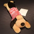 Lindo cojín de peluche de perro largo con camisa de rayas rojas y blancas para niñas - 1,5m / Beige a Rayas Rojas Blancas