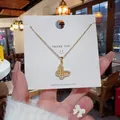 Halskette aus Gold-Titanstahl im koreanischen Stil mit funkelndem Schmetterling - Schmetterlingsstil (X457) / Gold