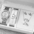 Detailansicht des 5-teiligen Damen-Silberschmucksets mit Herzen und Geneva-Uhr - Ineinandergreifendes Doppelherz 5-teiliges Set / Silber