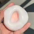 Jouet squishy mochi à rebond lent en blanc et rose pour soulager le stress au quotidien - Mochi à l'Orange