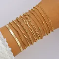 Elegantes 11-teiliges Goldarmband-Set mit Herzmotiven und gedrehten Kettendesigns für Damen - 11-teiliges Goldenes Minimalistisches Armband-Set (6187002HB) / 11er Pack / Gold